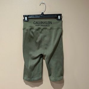 Calvin Klein Performance Ribbed Biker Shorts Green size Medium
